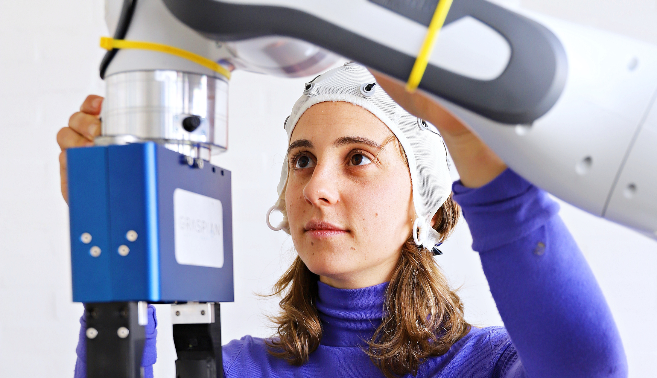 How can robots help patients with Parkinson Disease or Cerebral Parese